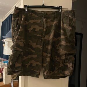Old Navy Brown and Green Cargo Shorts